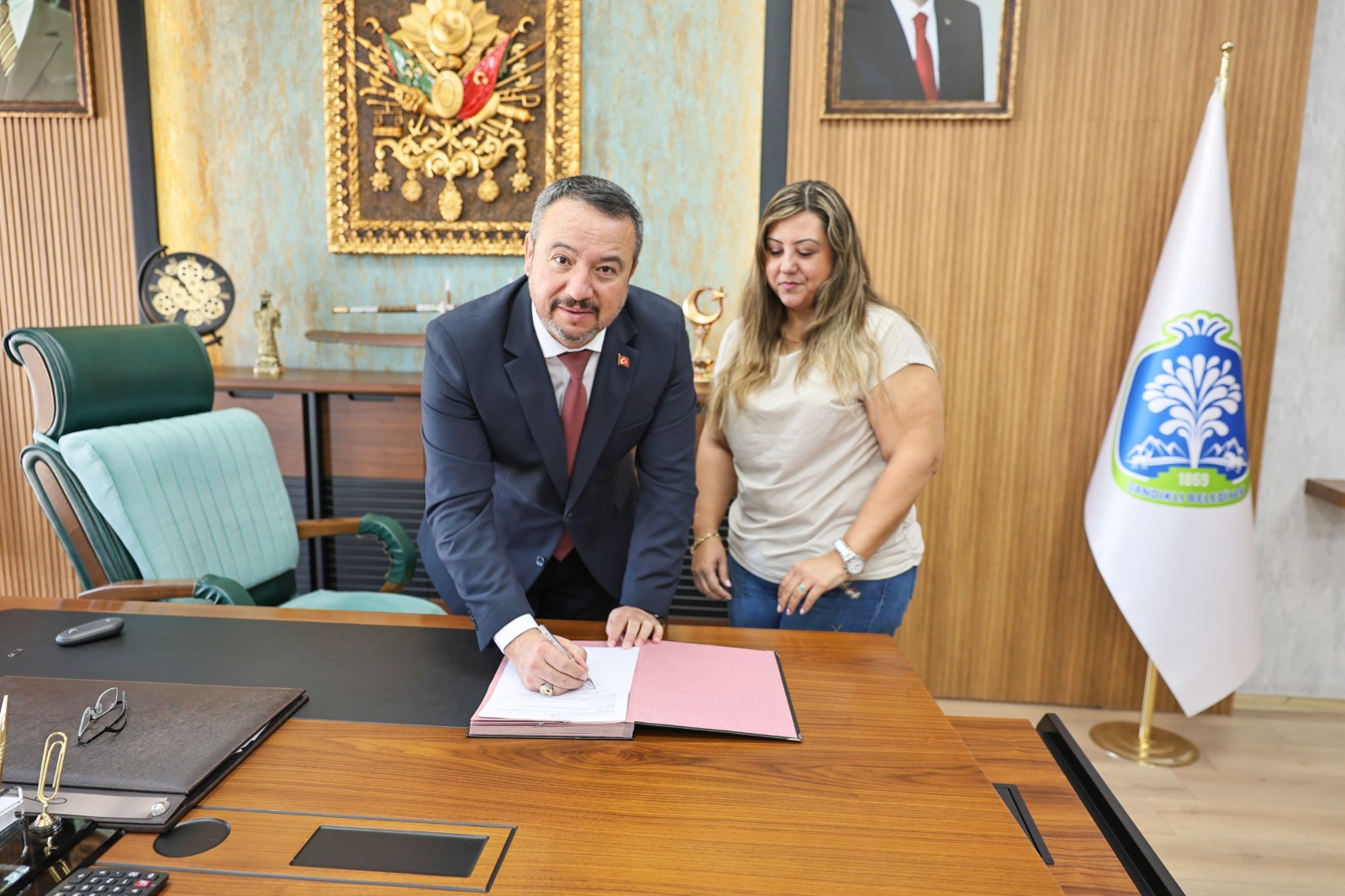 Mahalle kreşi projesinde protokol imzalandı 4 Mahalle kreşi projesinde protokol imzalandı