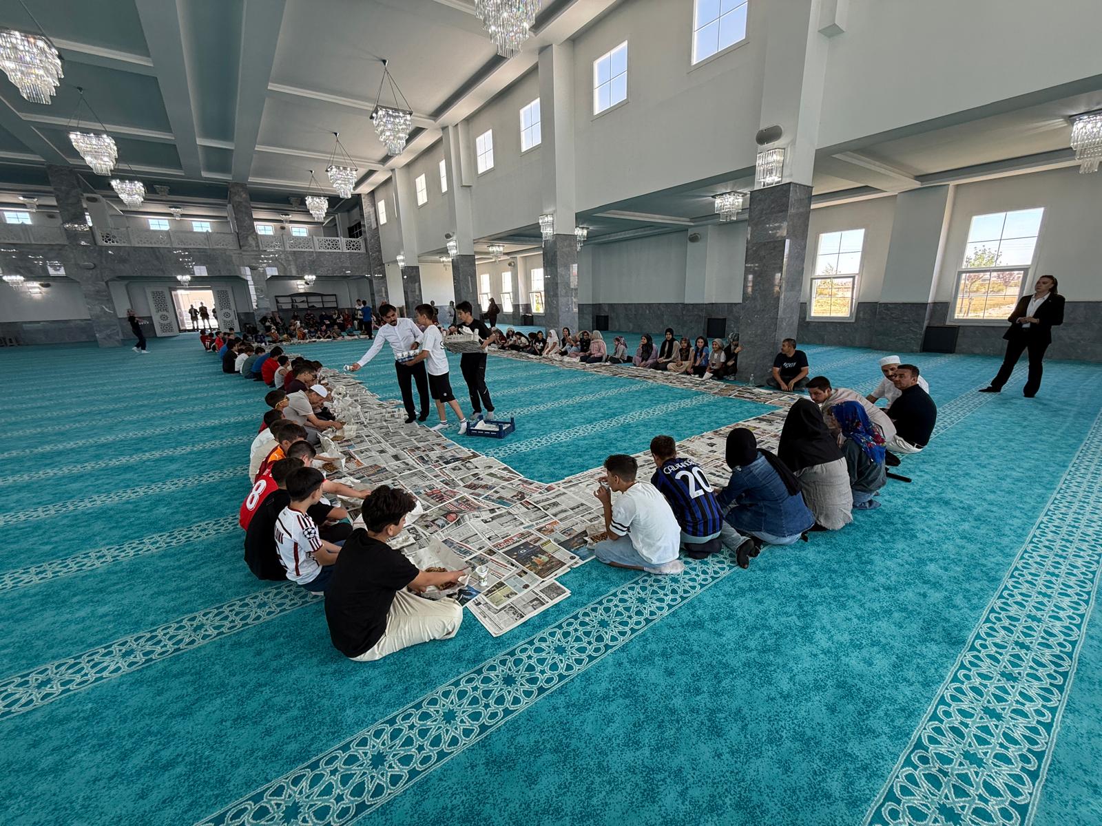 Başkan Köksal Kur'an Kursu öğrencilerinin davetine kayıtsız kalmadı