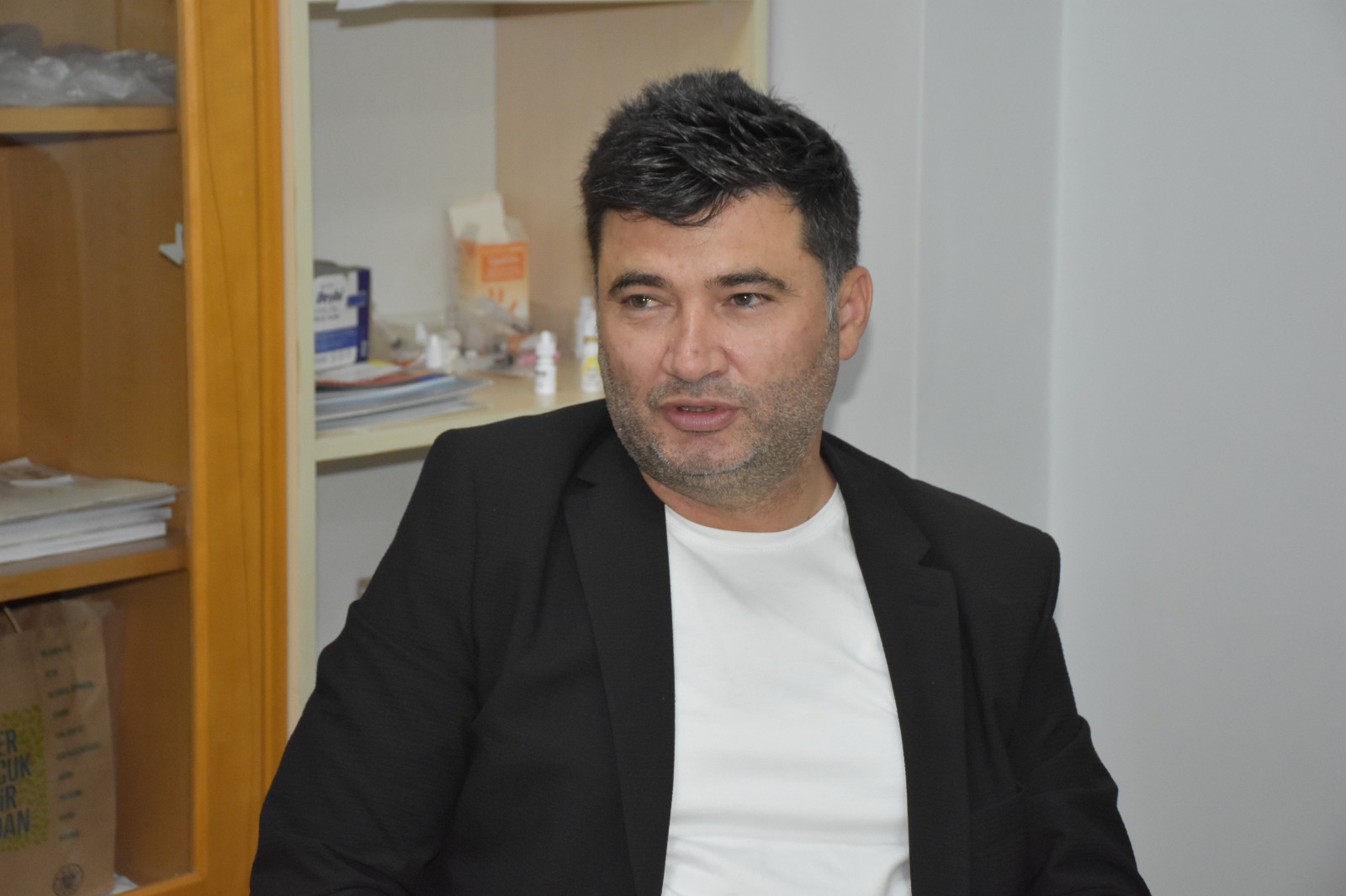AFSÜ'de başarılı operasyonla görme kaybı önlendi