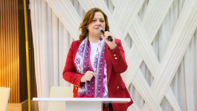 Afyonkarahisar Belediye Başkanı Burcu Köksal, 24 Temmuz Basın Bayramı için