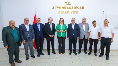 Çobanlar Belediye Başkanı Ali Altuntaş ve beraberindeki heyet, Afyonkarahisar Belediye