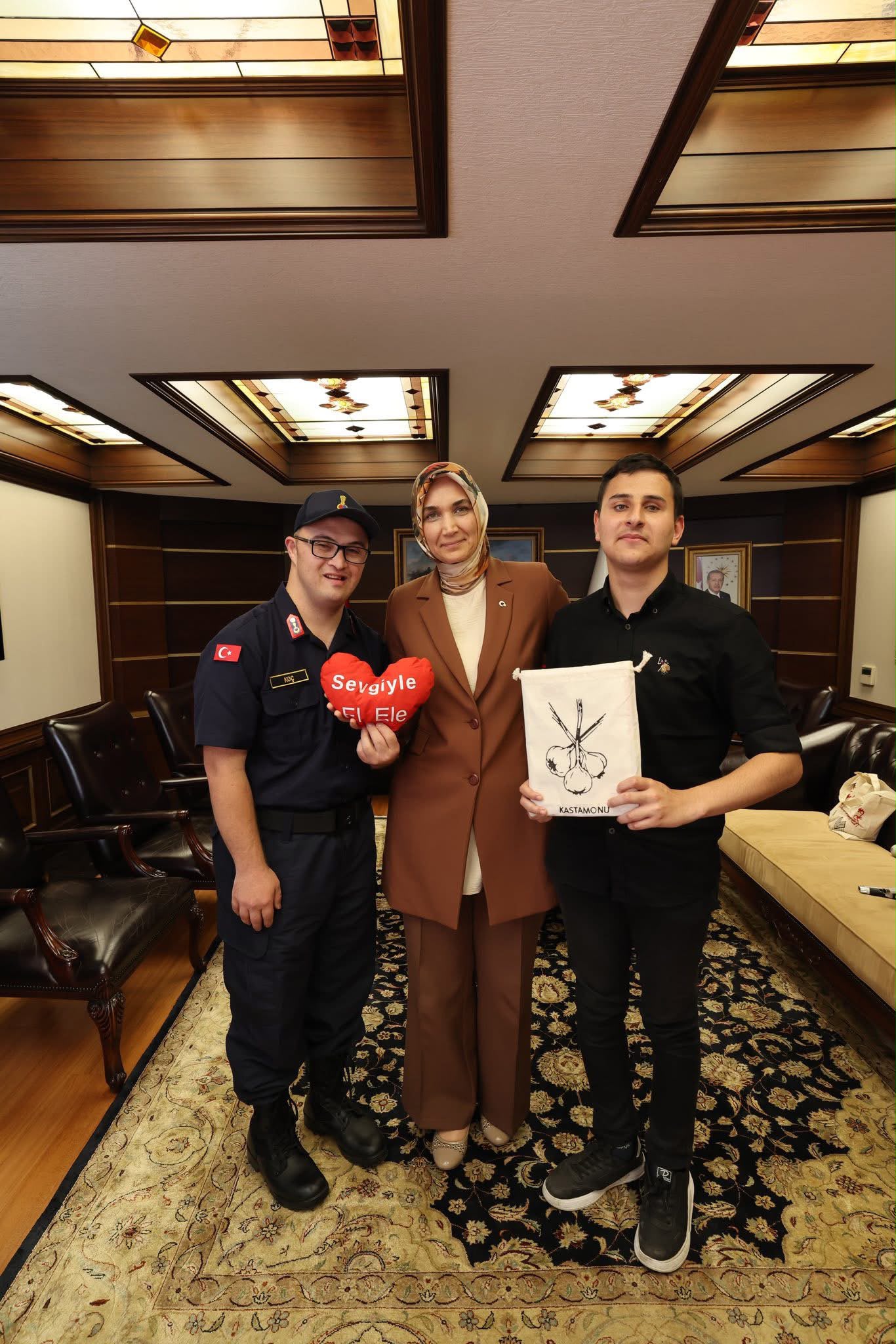 Bakan Yardımcısı Yiğitbaşı, özel bireylerle buluştu