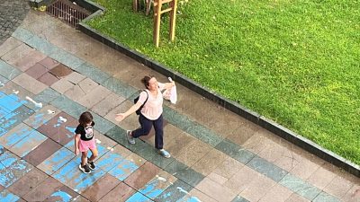 Günlerdir sıcak hava ve nemin etkili olduğu turizm kenti Antalya’da,