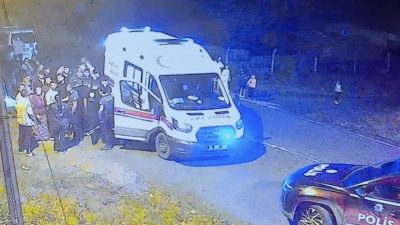 İstanbul’un Arnavutköy ilçesinde eşi ve yeğeniyle yürüyüş yapan Güler Karavay’a