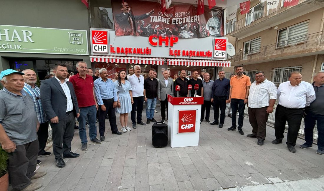 Cumhuriyet Halk Partisi Afyonkarahisar il Başkanlığı ve yönetimi görevden alındı.