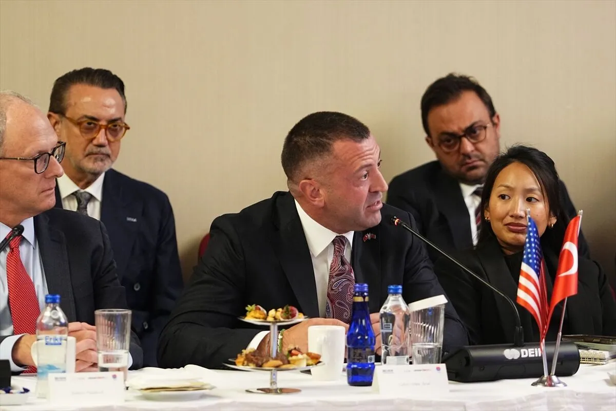 CANiK, NATO Zirvesi'nde Türkiye-ABD ilişkilerine katkı sağladı 1 CANiK, NATO Zirvesi'nde Türkiye-ABD ilişkilerine katkı sağladı