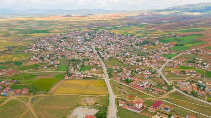 Afyonkarahisar'ın Çobanlar ilçesine bağlı Kocaöz Beldesi'nde doğalgaz arzı bugün itibarıyla