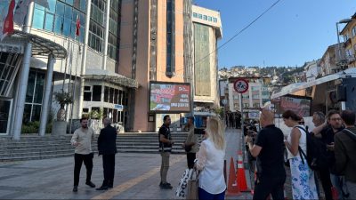 İstanbul merkezli 5 ilde İstanbul Cumhuriyet Başsavcılığı’nca İzmit Belediyesi’ne yönelik