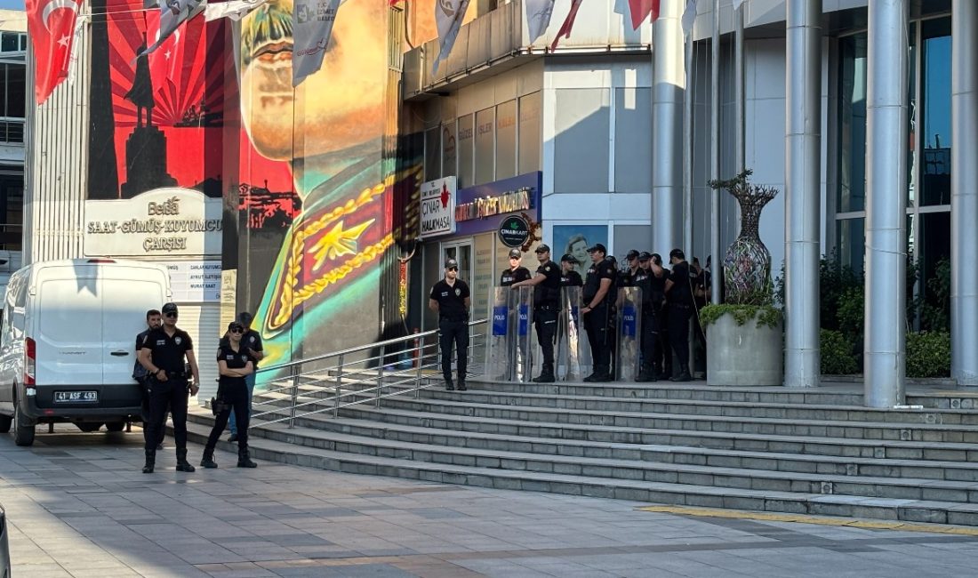 İstanbul merkezli 5 ilde İstanbul Cumhuriyet Başsavcılığı’nca İzmit Belediyesi’ne yönelik