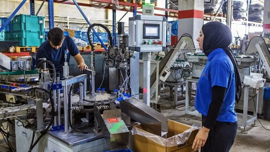 Antalya'da 2014 yılında bir makine, bir kalıp ve iki personelle