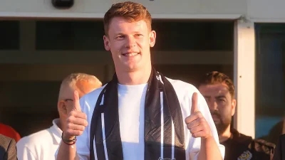 Beşiktaş'ın Bayern Münih'ten transfer ettiği Alman kaleci Alexander Nübel, sahada
