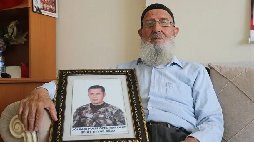 FETÖ'nün darbe girişimi sırasında Ankara Gölbaşı'ndaki Özel Harekat Daire Başkanlığına