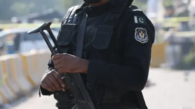 Pakistan'ın Belucistan eyaletinde yolcu otobüsünün uçuruma yuvarlanması sonucu ilk belirlemelere