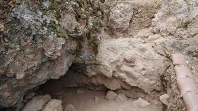 Çanakkale'nin Çan ilçesindeki, geçmişi 86 bin yıl öncesine uzanan İnkaya