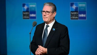 İngiltere Başbakanı Keir Starmer, Ukrayna'da devam eden çatışmalar ve Hürmüz