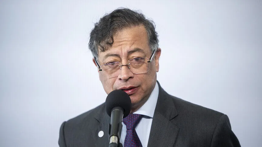 Kolombiya Cumhurbaşkanı Gustavo Petro, 21 Haziran'da sağcı aday Abelardo de