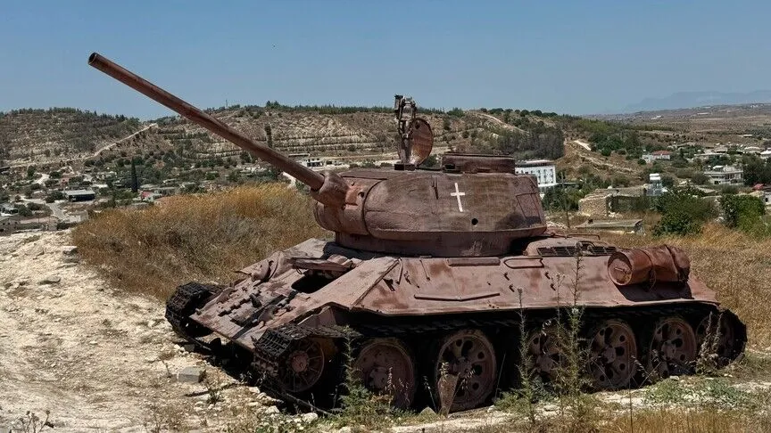 Kıbrıs Barış Harekatı sırasında Kıbrıslı Türk Mücahitler tarafından Rumlardan ele