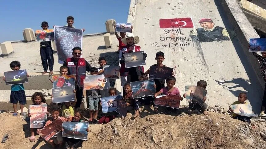 Gazzeli genç ressamlar, Fetullahçı Terör Örgütü'nün (FETÖ) 15 Temmuz darbe