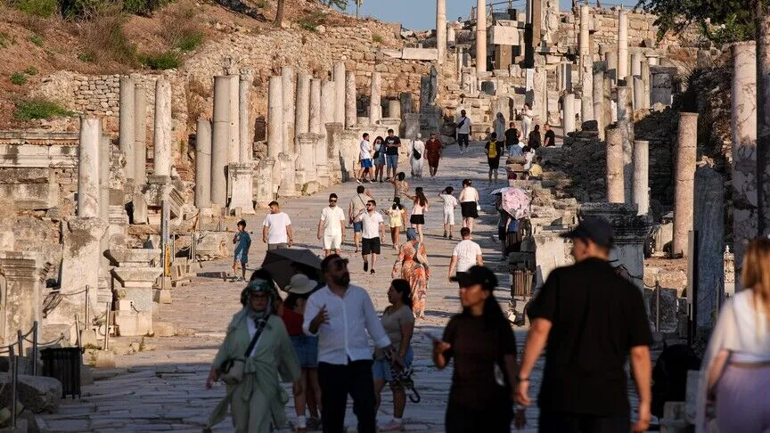 Yerli turistler, yılın ilk çeyreğinde yurt içinde aile ziyaretleri için