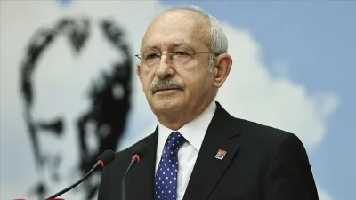 CHP Genel Başkanı Kemal Kılıçdaroğlu, İstanbul'da düzenlenen üye katılım töreninde