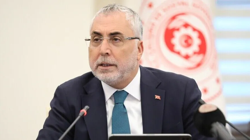 Çalışma ve Sosyal Güvenlik Bakanı Vedat Işıkhan, en düşük emekli
