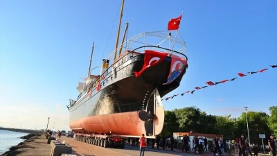 Bandırma Gemi Müzesi, Canik ilçesinden İlkadım ilçesine karadan yürütülerek yeni