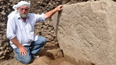 UNESCO Dünya Mirası Listesi'nde yer alan Göbeklitepe'yi yaptığı kazı çalışmalarla