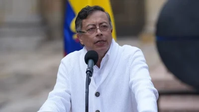 Kolombiya Cumhurbaşkanı Gustavo Petro, 7 Ağustos'ta görevi devredeceği Abelardo de