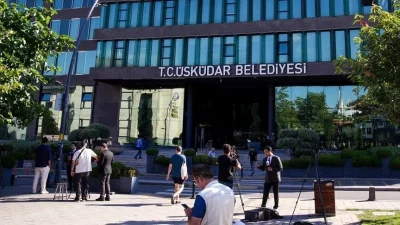 Üsküdar Belediyesinde yapı ve iskan ruhsatı işlemlerinde usulsüzlük yapılarak "rüşvet"
