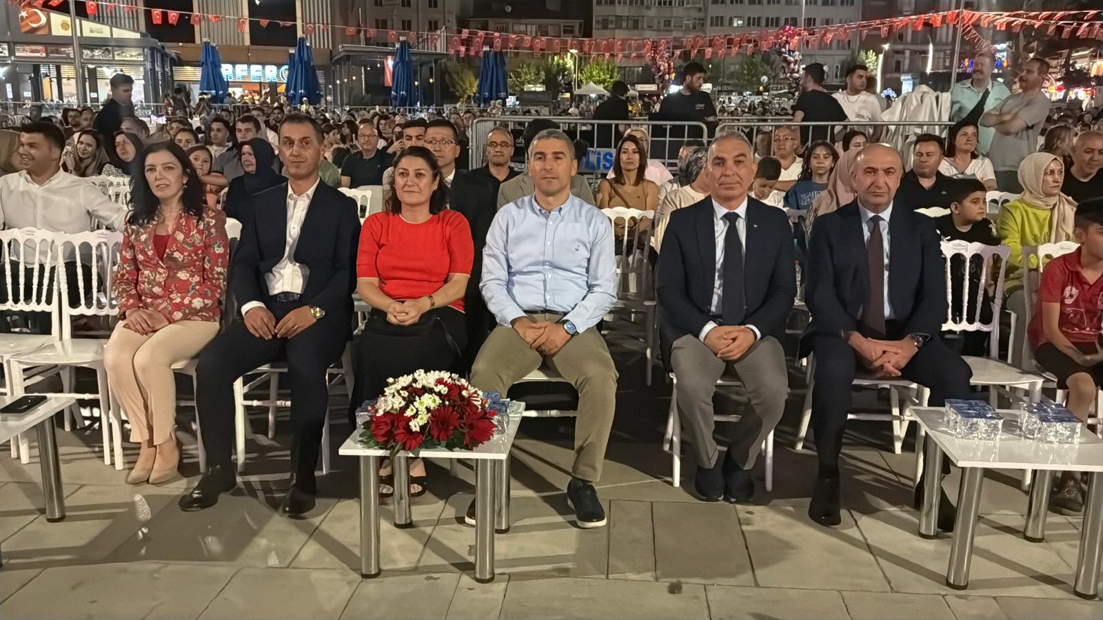 Zafer Haftası’nda Jandarma Genel Komutanlığı Bandosu’ndan muhteşem konser