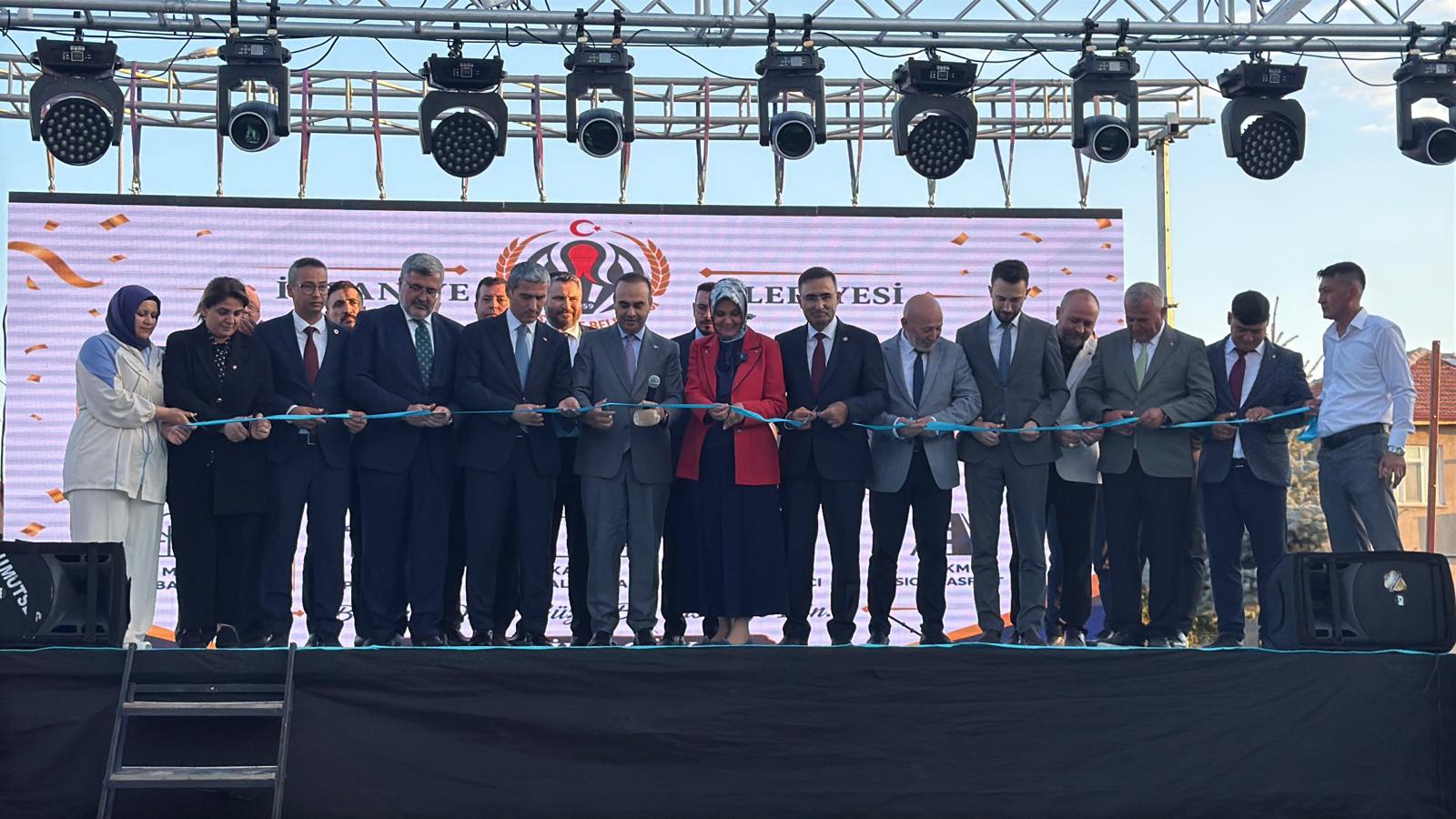 Bakan Kacır İhsaniye ve Döğer’de toplu açılış törenine katıldı 4 Bakan Kacır İhsaniye ve Döğer’de toplu açılış törenine katıldı