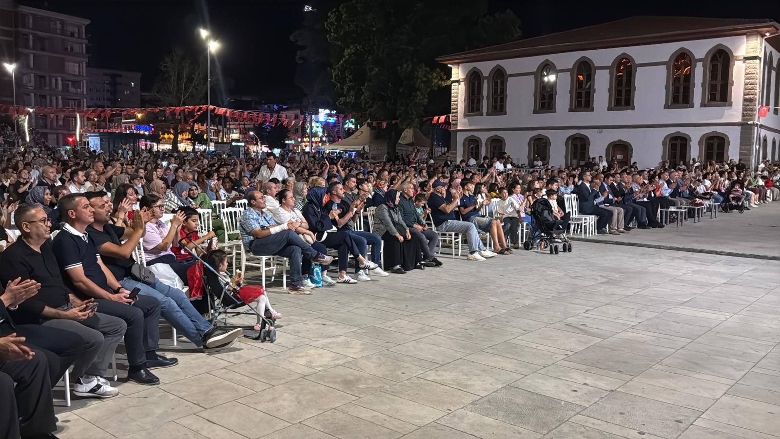 Zafer Haftası’nda Jandarma Genel Komutanlığı Bandosu’ndan muhteşem konser