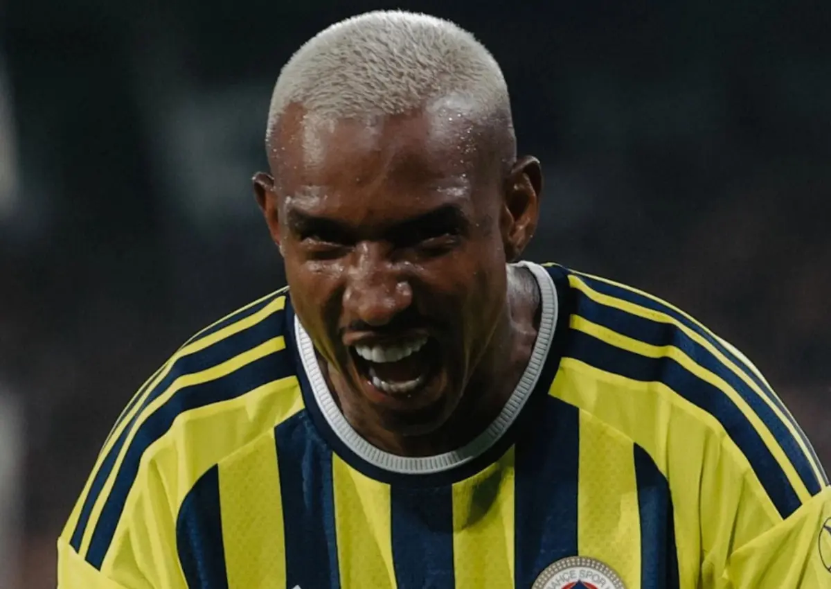 Fenerbahçe'de sıcak gelişme: Talisca gidiyor mu? 2 Fenerbahçe'de sıcak gelişme: Talisca gidiyor mu?