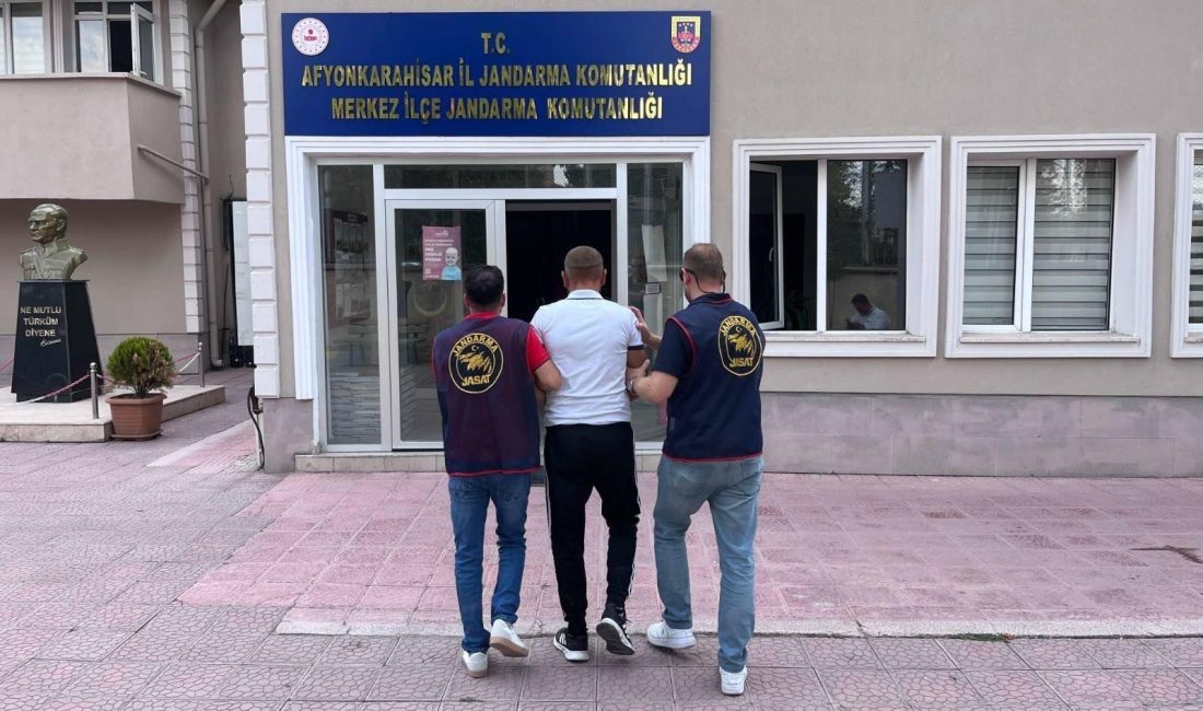 Afyonkarahisar’ın Çayırbağ beldesinde jandarma ekiplerinin çalışması sonucu, hakkında 20 yıl
