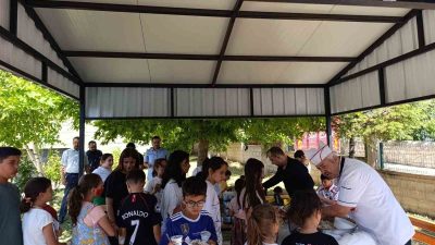 Afyonkarahisar’ın Emirdağ ilçesinde, "Yaz Kur’an Kursları Kapanış Programı" çerçevesinde camilerde
