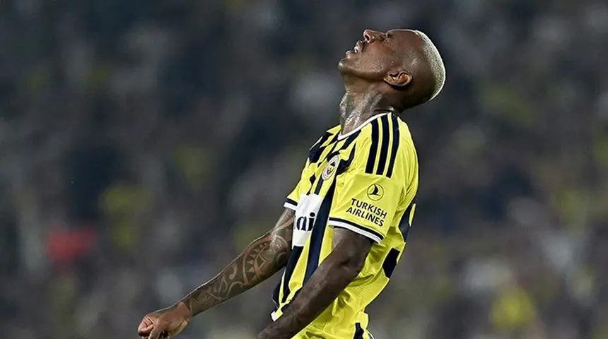 Fenerbahçe'de sıcak gelişme: Talisca gidiyor mu? 1 Fenerbahçe'de sıcak gelişme: Talisca gidiyor mu?