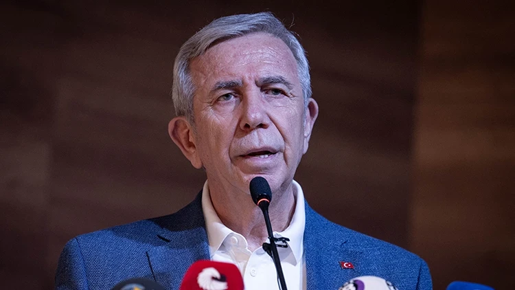 Mansur Yavaş'tan 'Yeni Parti' iddialarına yanıt: "O varsa ben yokum!" 1 Mansur Yavaş'tan 'Yeni Parti' iddialarına yanıt: "O varsa ben yokum!"