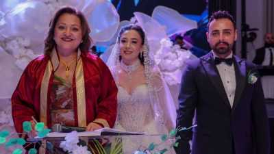Afyonkarahisar Belediye Başkanı Burcu Köksal, Özel Kalem Müdürü Şehriban Öncel