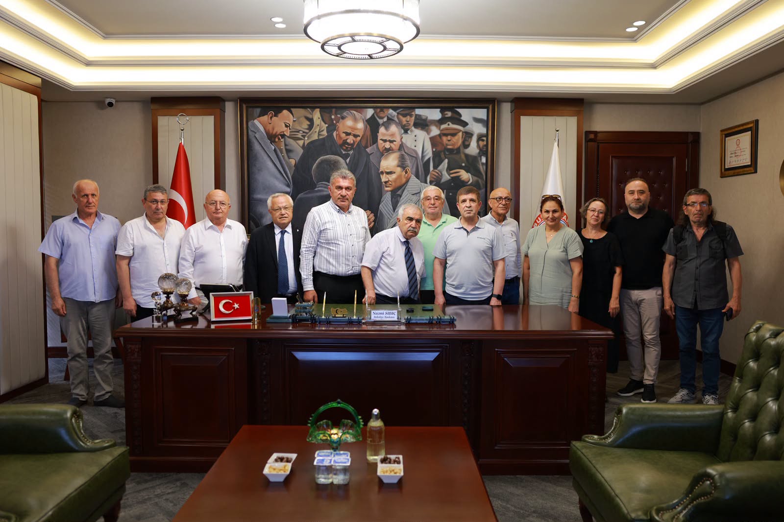 Atatürkçü Düşünce Derneği Afyonkarahisar Şube Başkanı Veli Cengiz ve Afyon