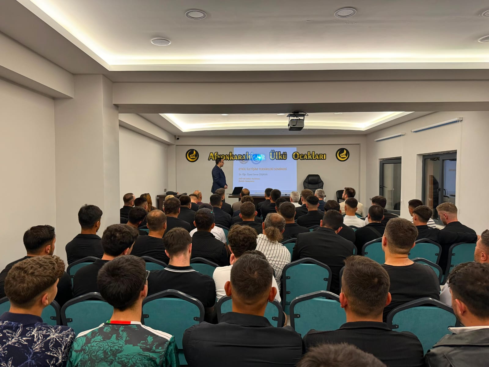 Afyonkarahisar Ülkü Ocakları’nda gönüllere dokunan eğitim 3 Afyonkarahisar Ülkü Ocakları’nda gönüllere dokunan eğitim