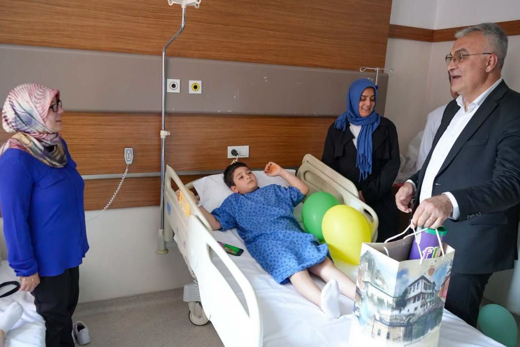 Afyonkarahisar'da 41 çocuk sünnet oldu