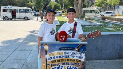 Tekirdağ’da yaşayan 10 yaşındaki ikiz kardeşler Deniz Orhan ve Çağan