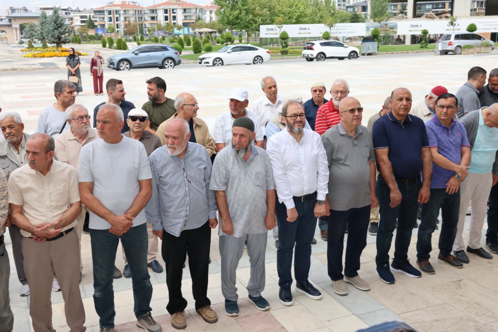 Ahmet Davutoğlu, Afyonkarahisar’da cenaze töreninde