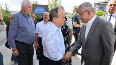 Eski Başbakan ve feshedilen Gelecek Partisi Genel Başkanı Ahmet Davutoğlu,