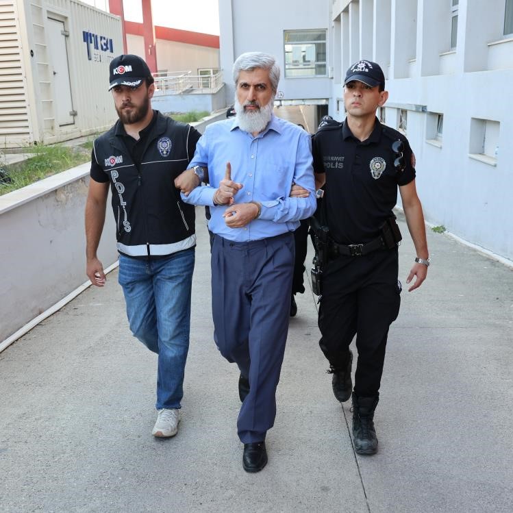 Alparslan Kuytul ve eşi Semra Kuytul tutuklandı 1 Alparslan Kuytul ve eşi Semra Kuytul tutuklandı