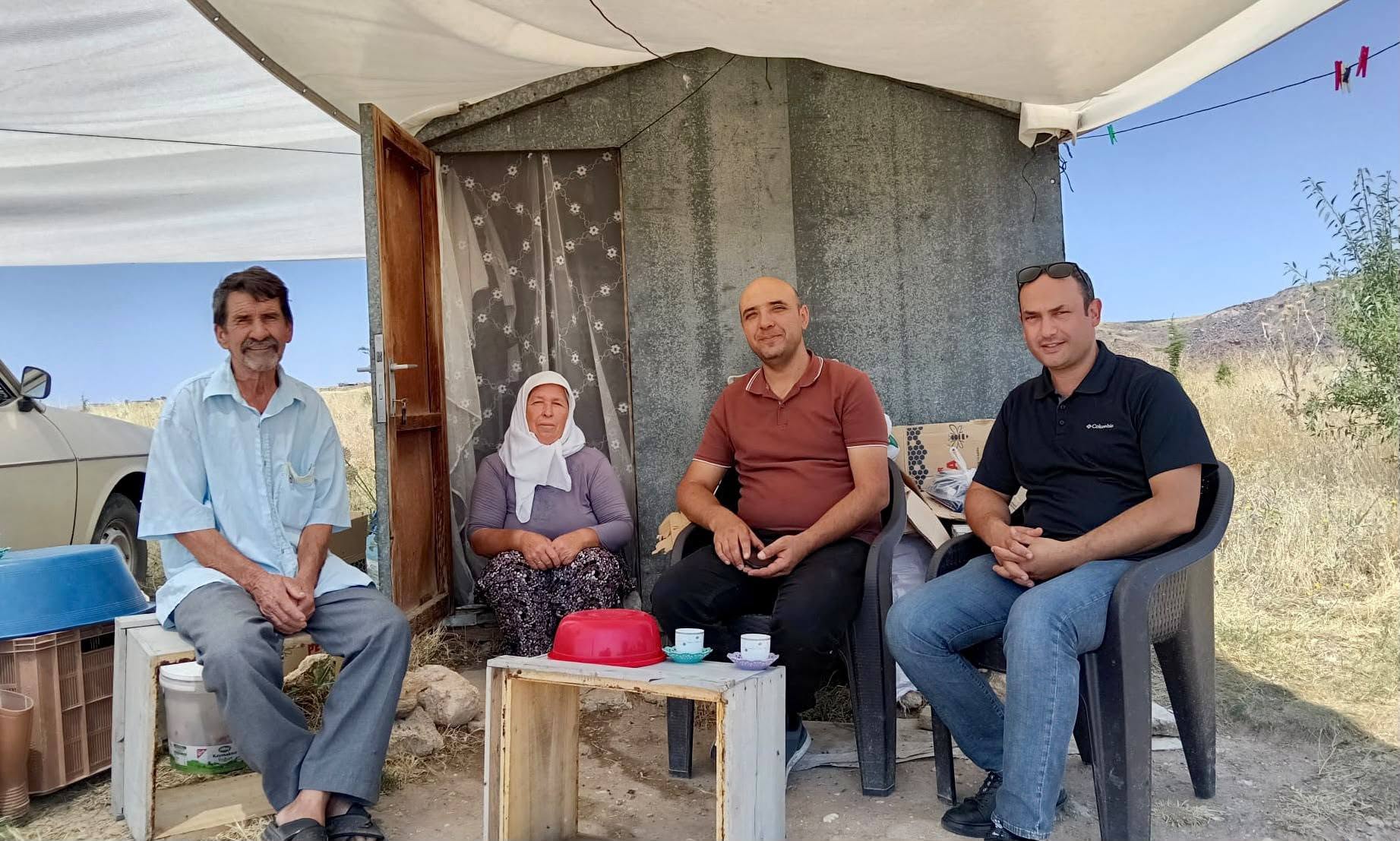 Arıcıların kovanları mercek altında