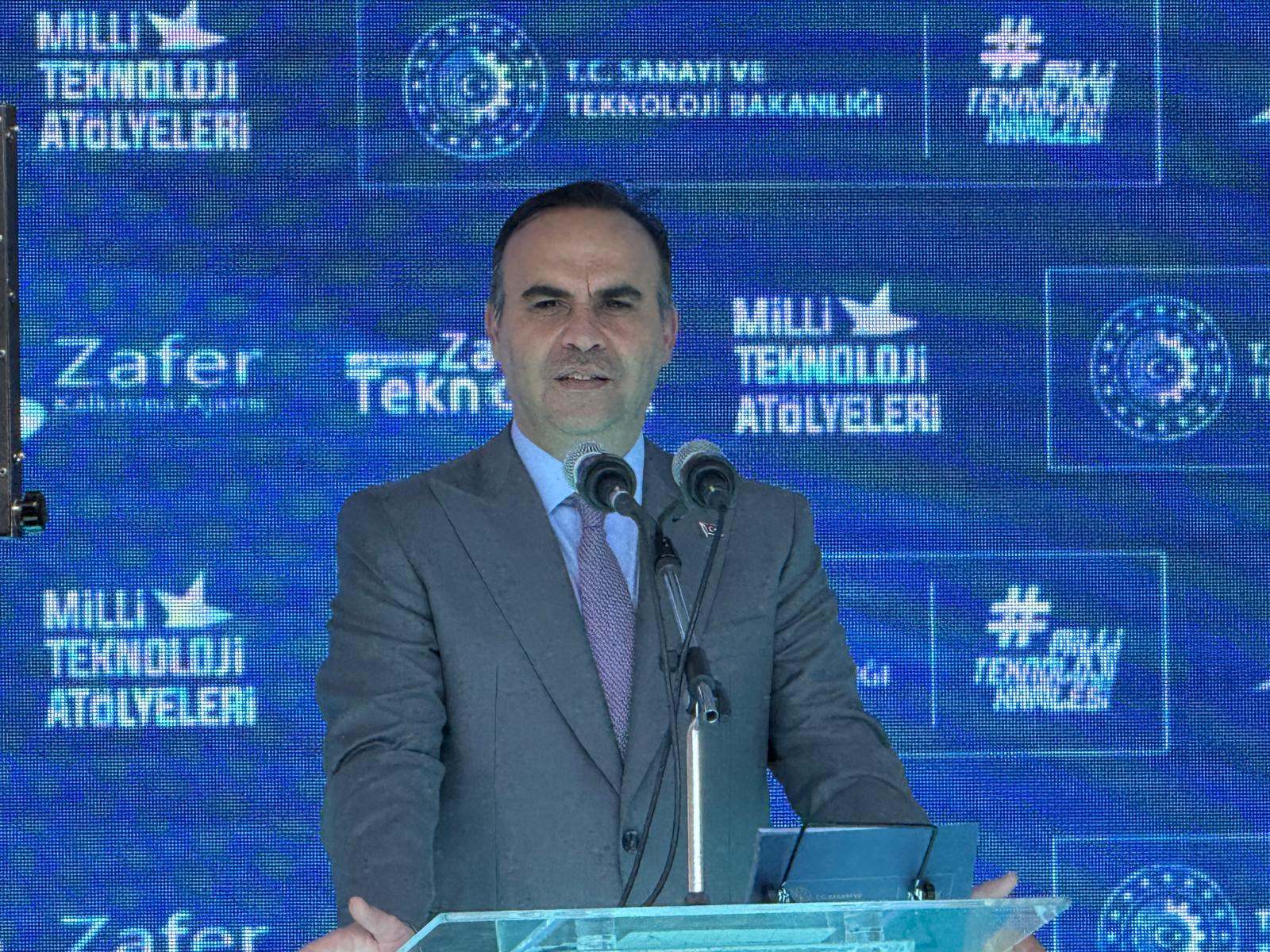 Bakan Kacır Afyonkarahisar’da toplu açılış törenine katıldı 5 Bakan Kacır Afyonkarahisar’da toplu açılış törenine katıldı