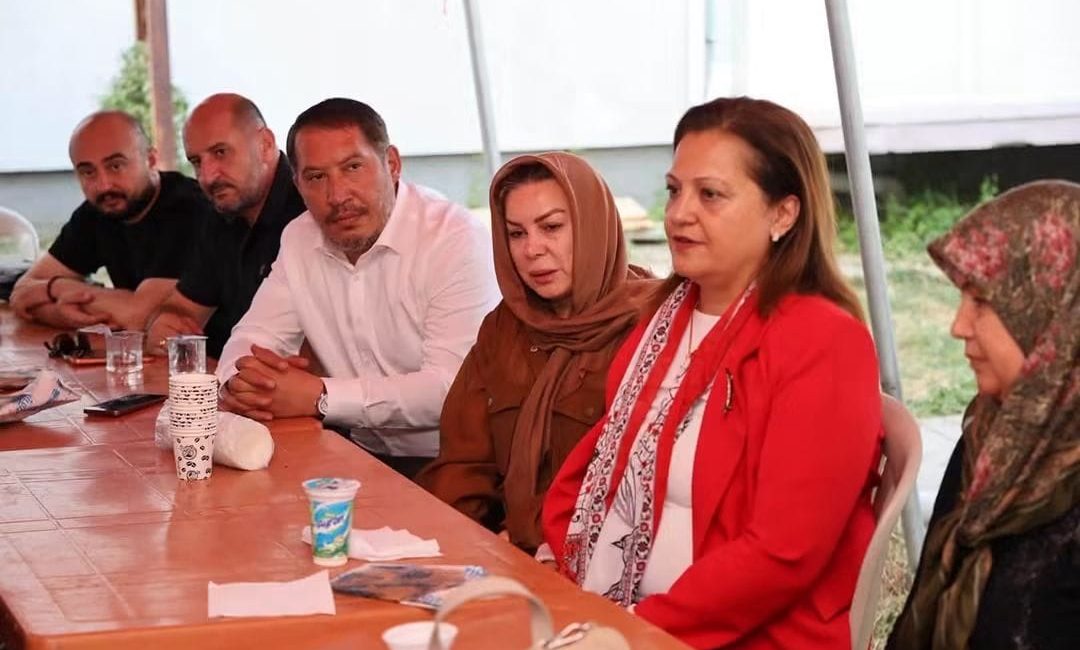 Dinar Belediye Başkanı Veysel Topçu’nun kayınvalidesi Teslime Tınastepe, Dinar Ulu