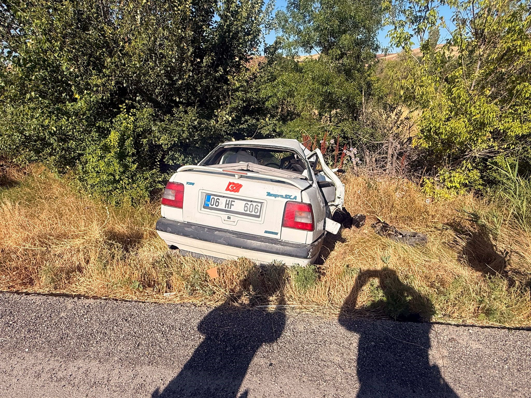 Bayramgazi yakınlarında feci kaza: 1 ölü, 3 yaralı 1 Bayramgazi yakınlarında feci kaza: 1 ölü, 3 yaralı