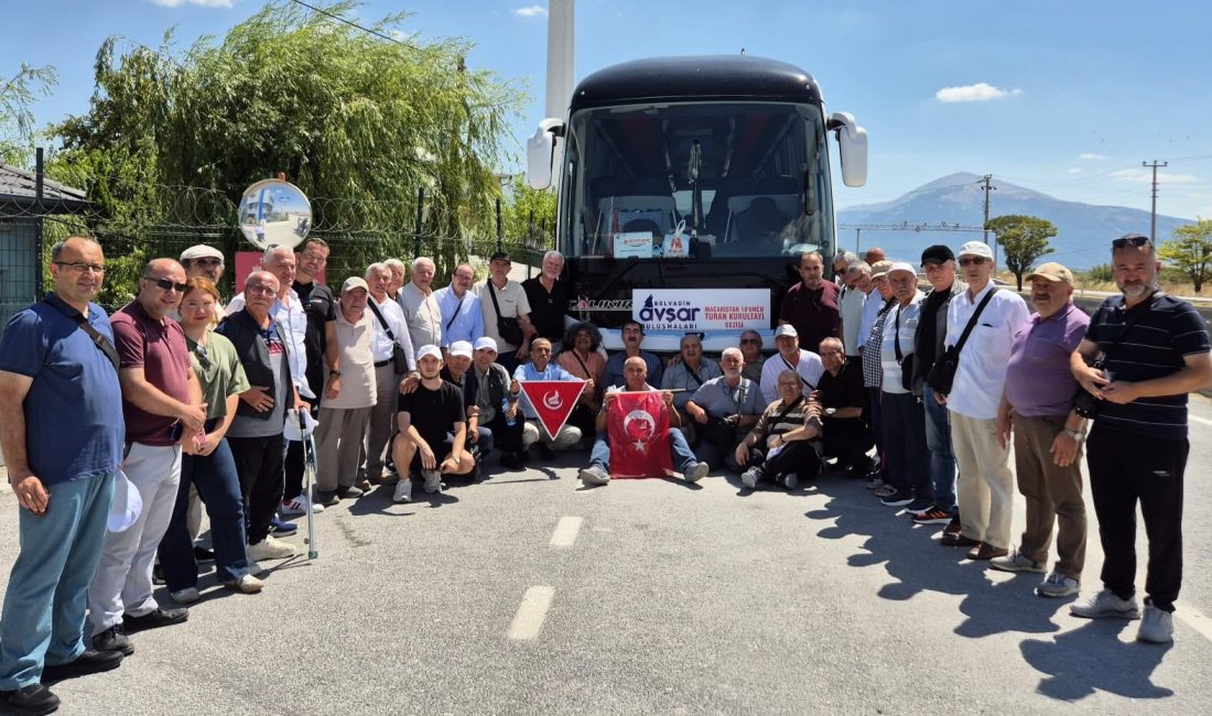 Milliyetçi aydın, eğitimci ve iş insanlarının bir araya gelerek kültürel